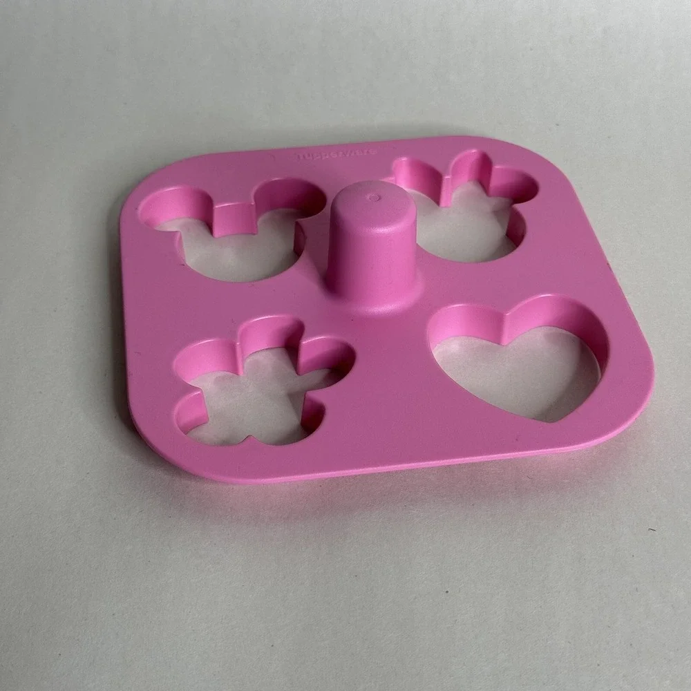 Disney Tupperware Minnie Mouse Mickey Heart Flower Cookie Dough Cutter‎ 4010A-3
